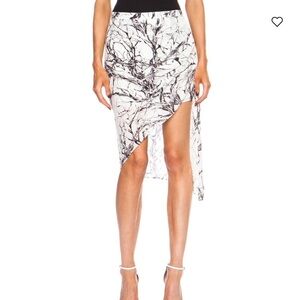 HAUTE HIPPIE | Short Side Gather Printed Silk Skirt - XS